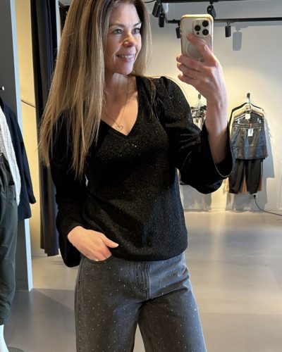 V-neck toppur svartur tiger-glimmer