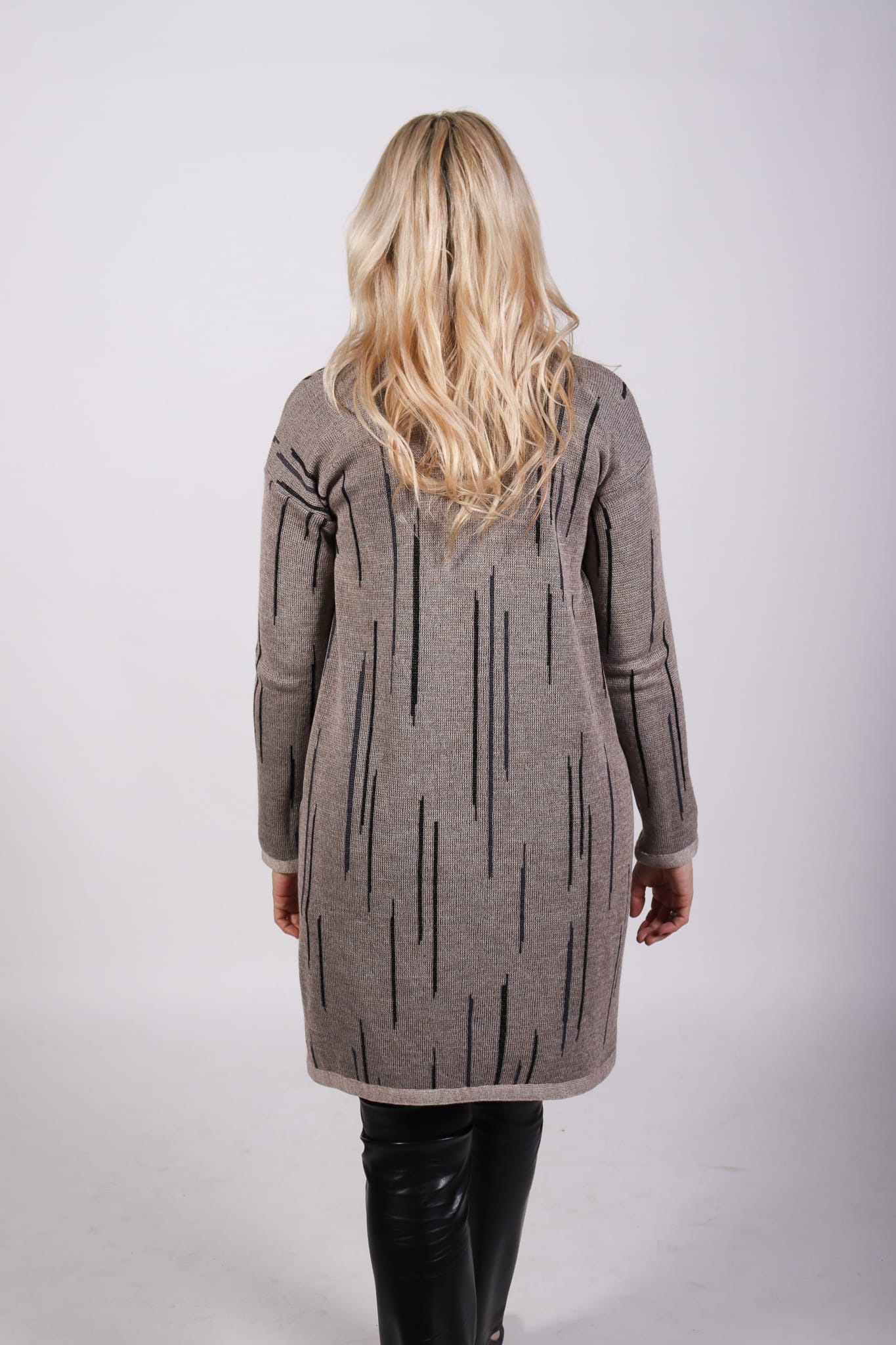 REGN peysa Sand - Image 5