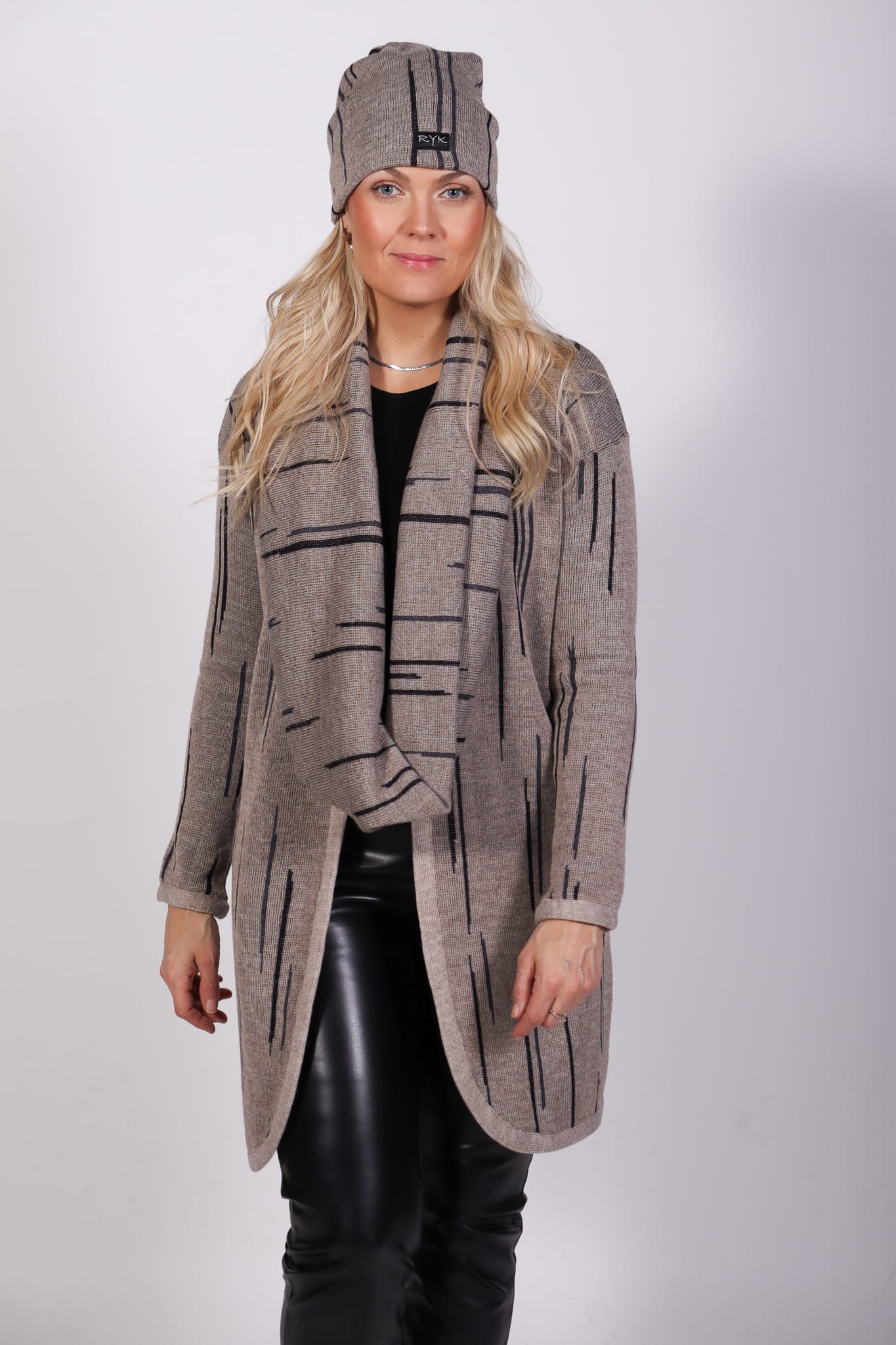 REGN peysa Sand - Image 3