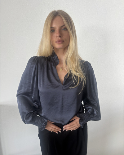 CONTINUE Moe satin blouse navy blue
