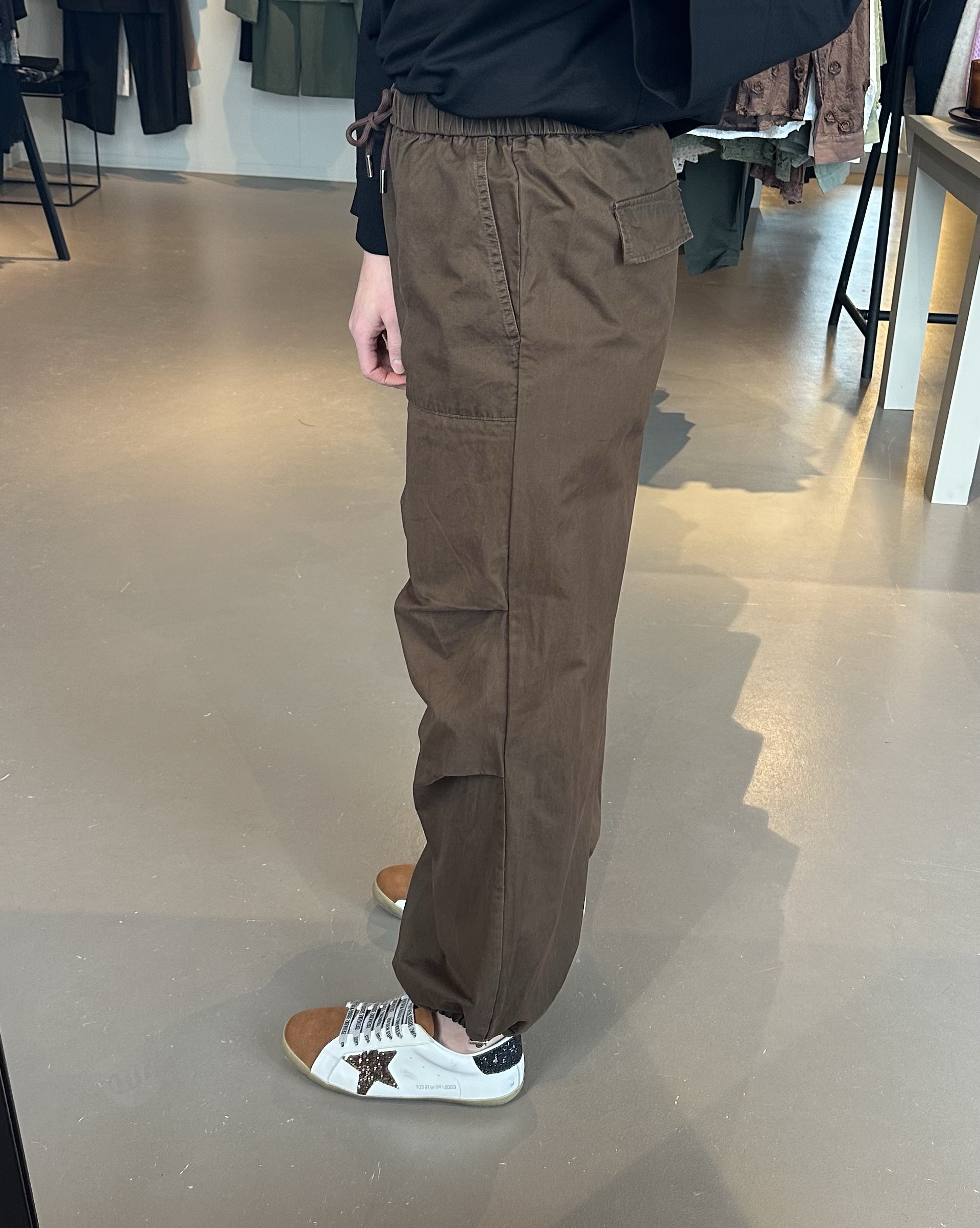 CONTINUE Carrie pant Brown - Image 2